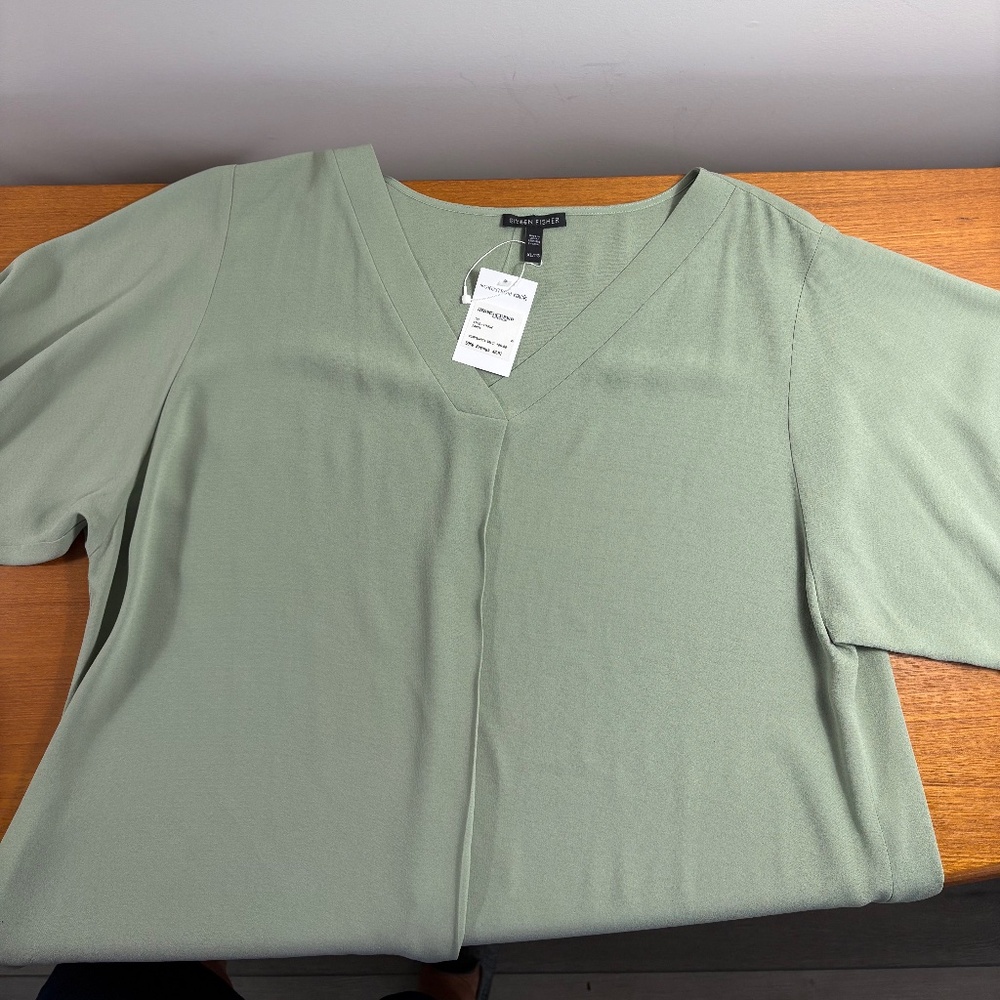 Woman's NWT Eileen Fisher Silk Top